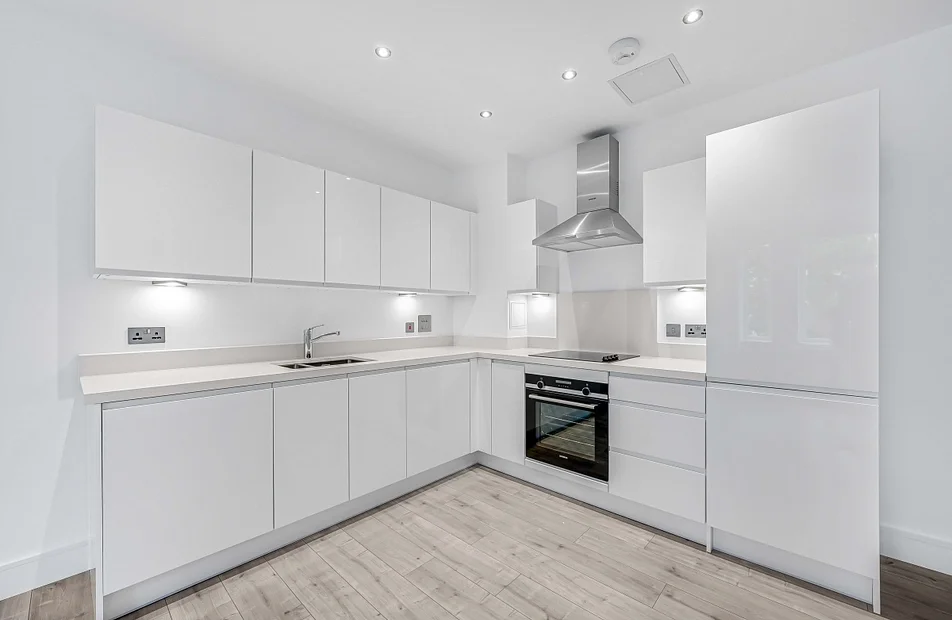 Flat Southbury Road in Greater London