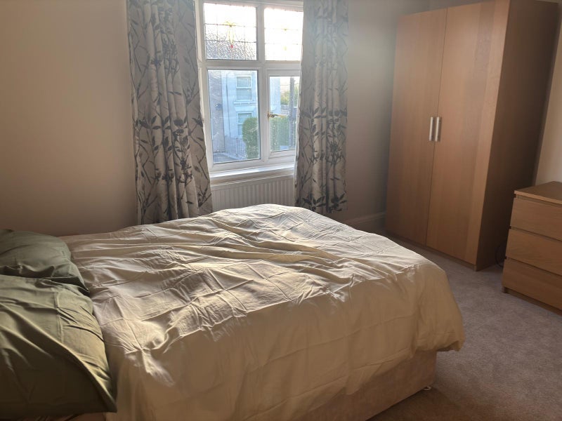 Room Manor Road in Chesterfield