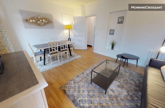Appartement Place Léon Gambetta à Ivry-sur-Seine