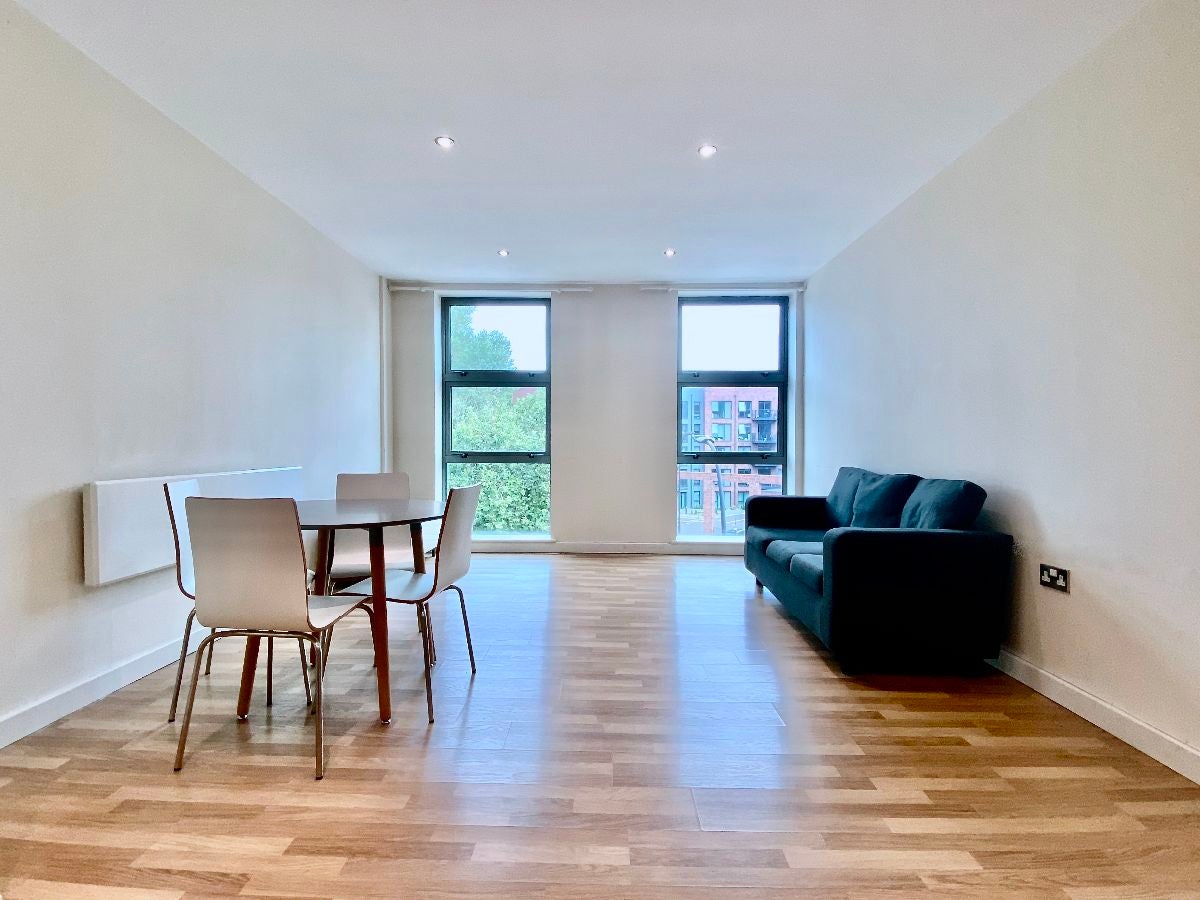 Flat Mowbray Street in Sheffield