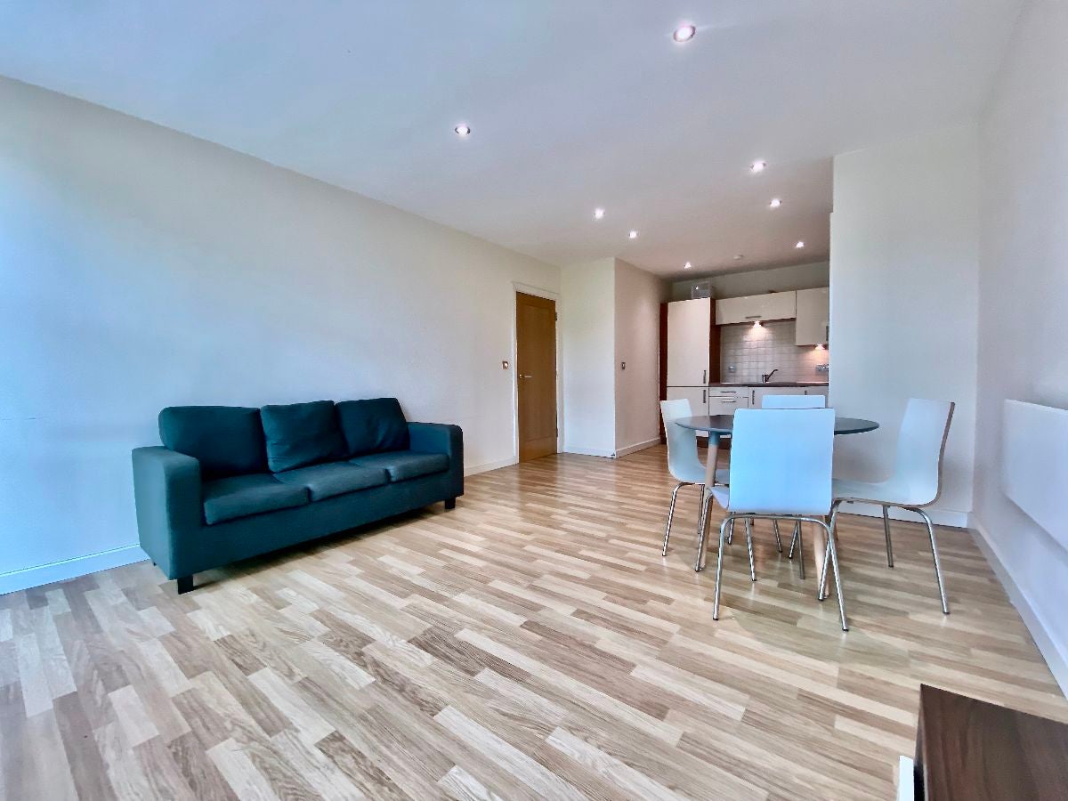 Flat Mowbray Street in Sheffield