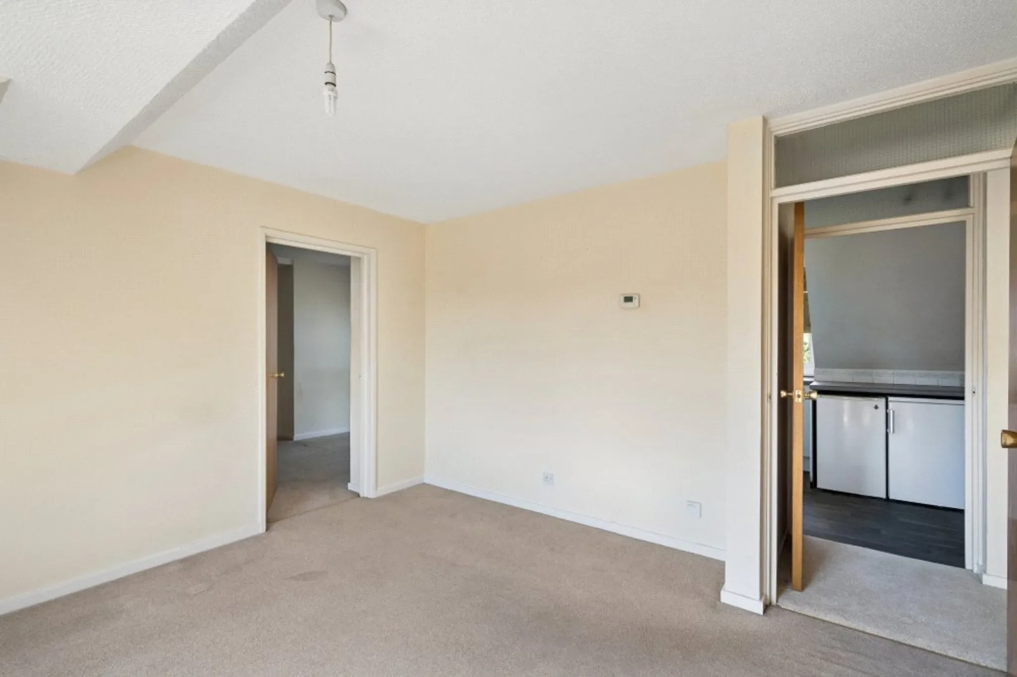 Flat Cambridge Road in Marlow