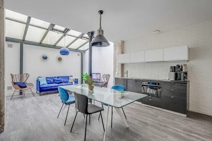 Flat Rue du Delta in Paris