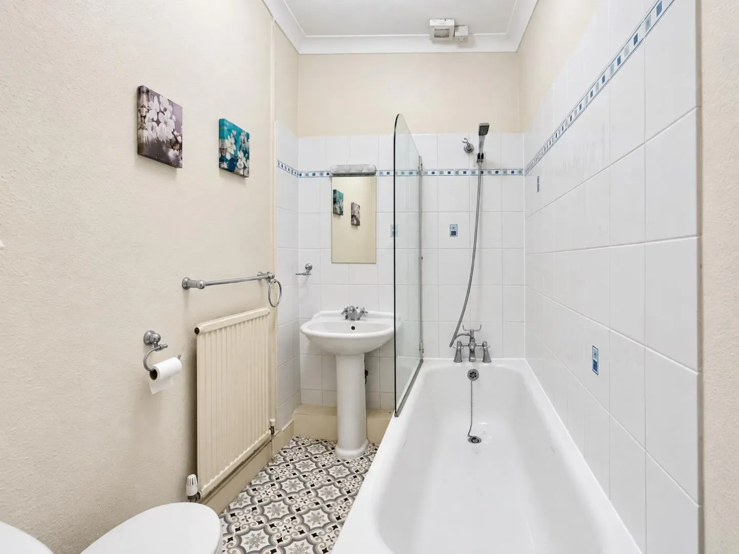 Flat St Margarets Road in Greater London