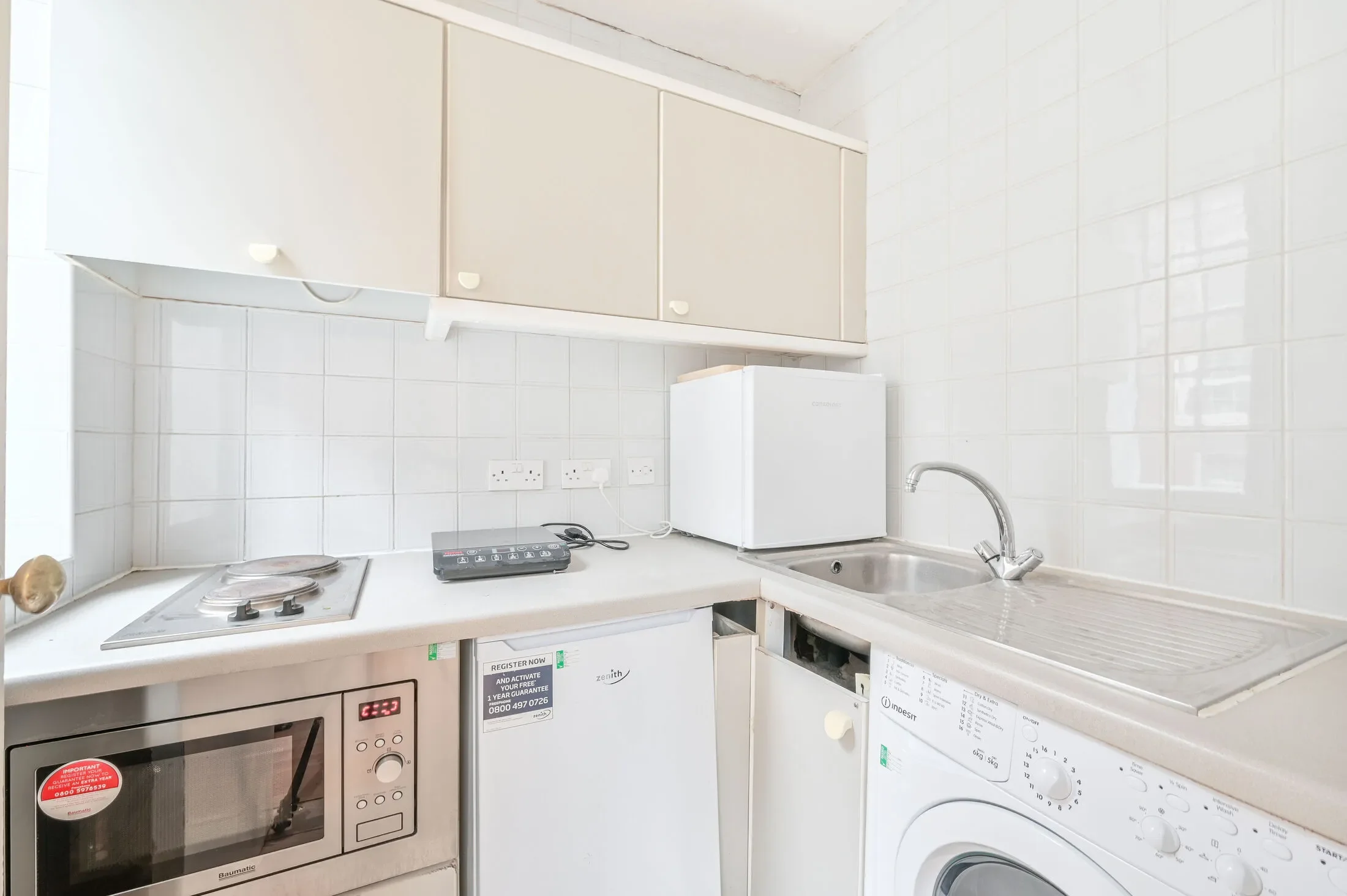 Flat Elystan Street in Greater London