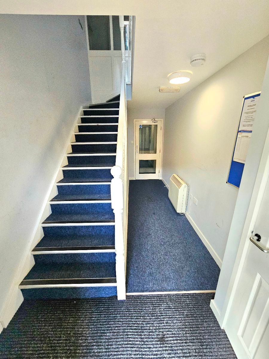 Flat Bankfield Street in Manchester