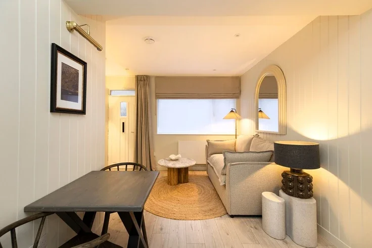 Flat West Port in City of Edinburgh