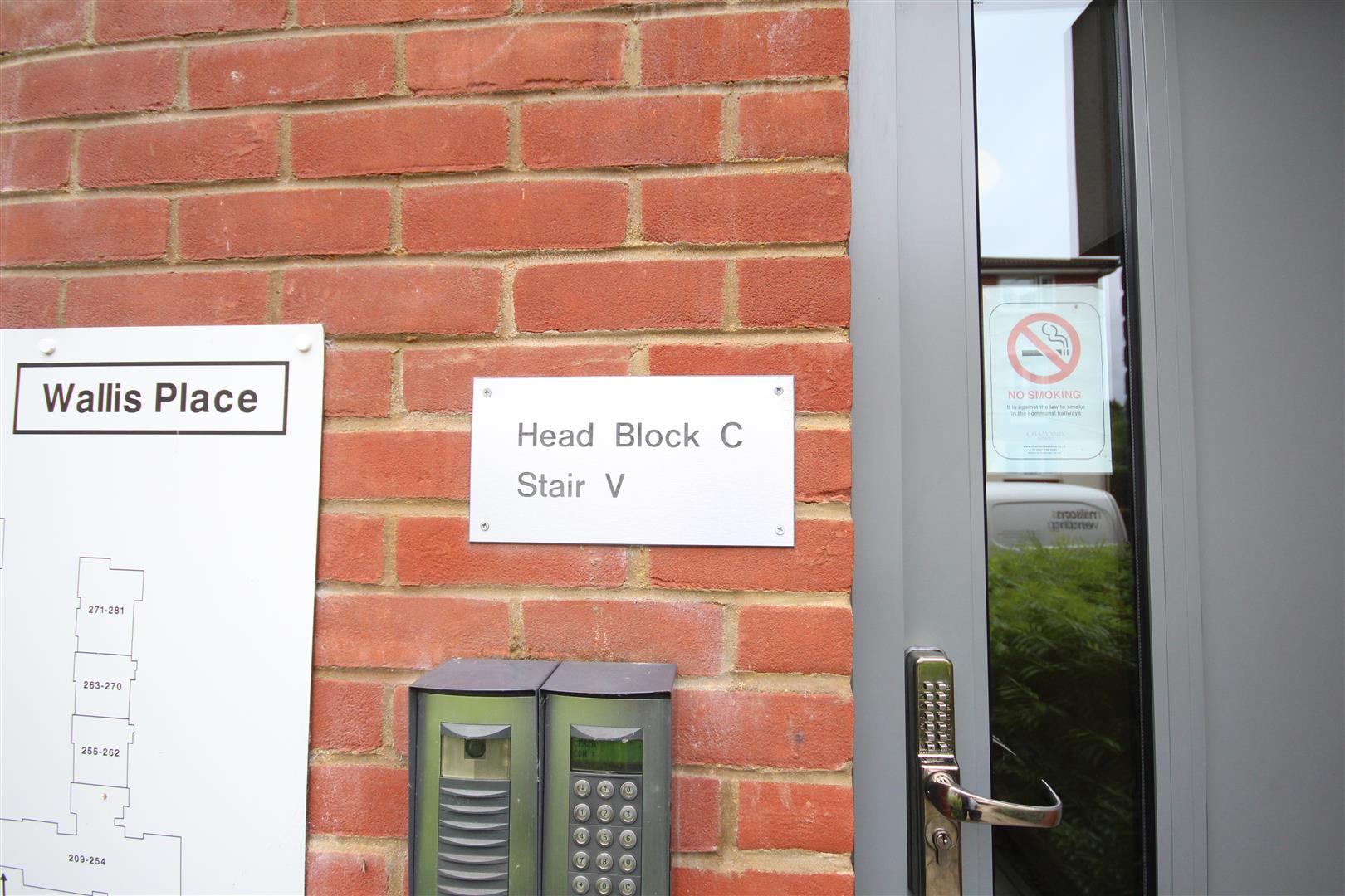 Flat Barker Road in Maidstone