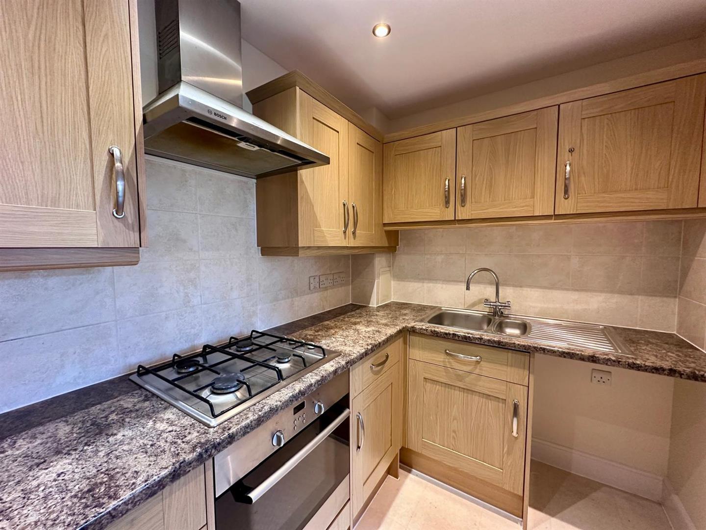 Flat Barker Road in Maidstone