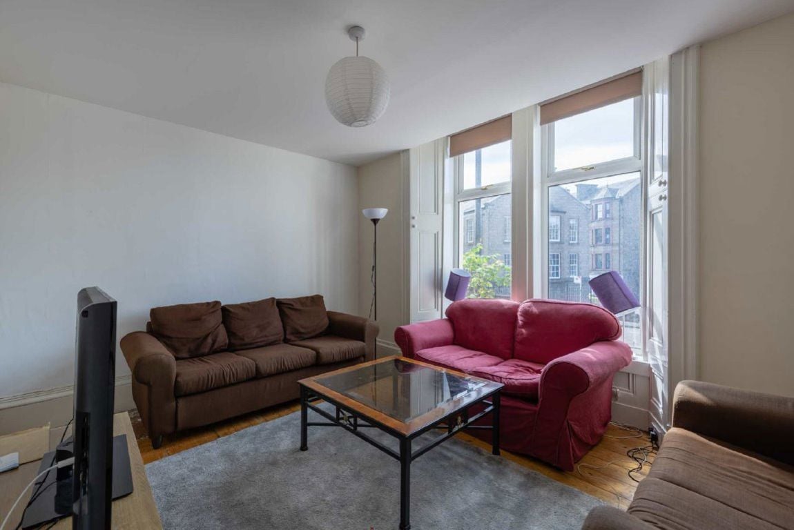Flat Hawkhill in Dundee