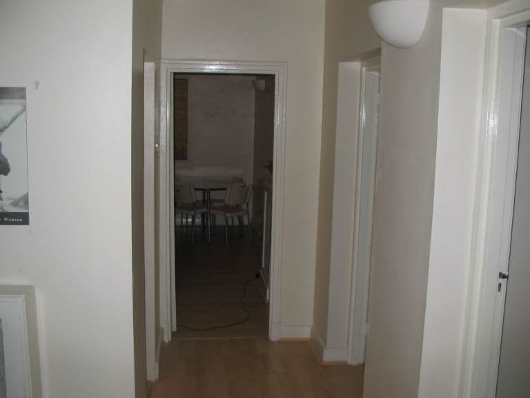 Flat Shoot-up Hill in Greater London