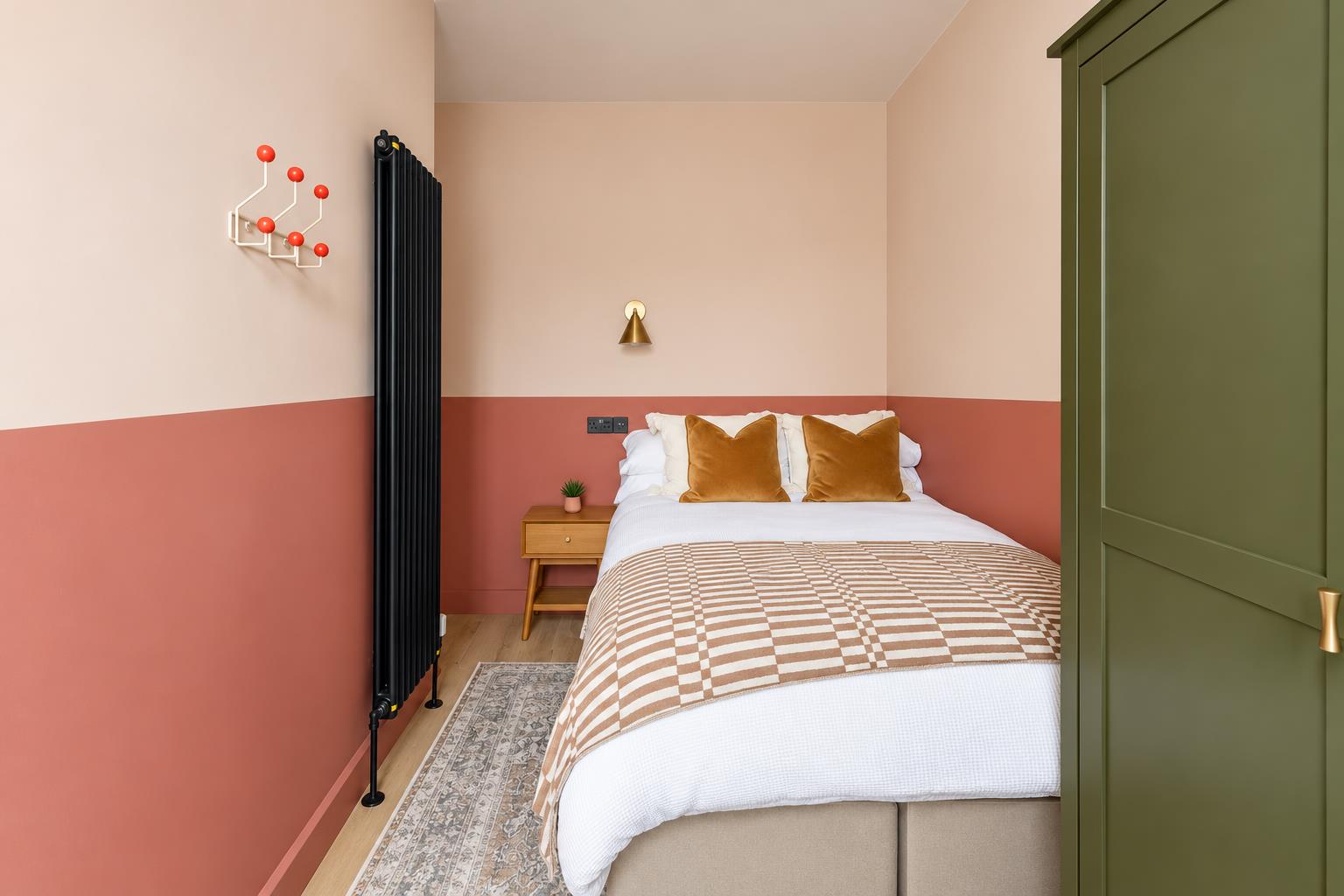 Room Wingrove Avenue in Newcastle upon Tyne