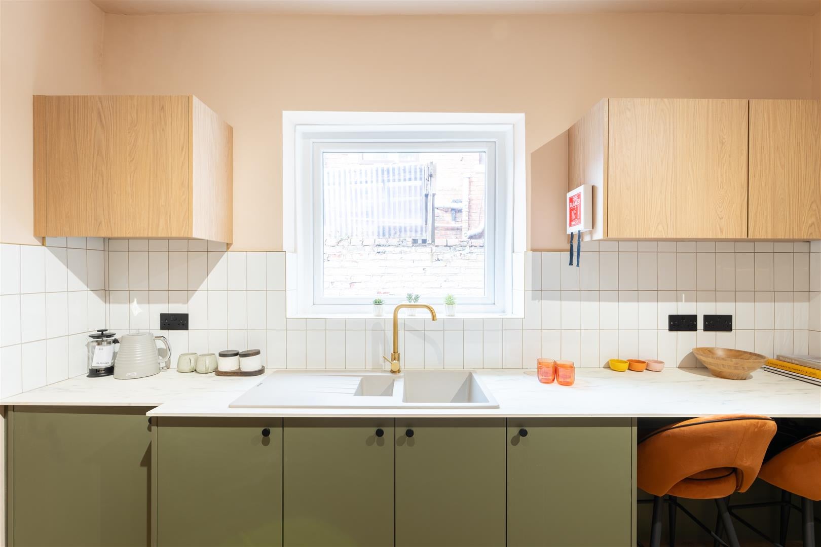 Room Wingrove Avenue in Newcastle upon Tyne