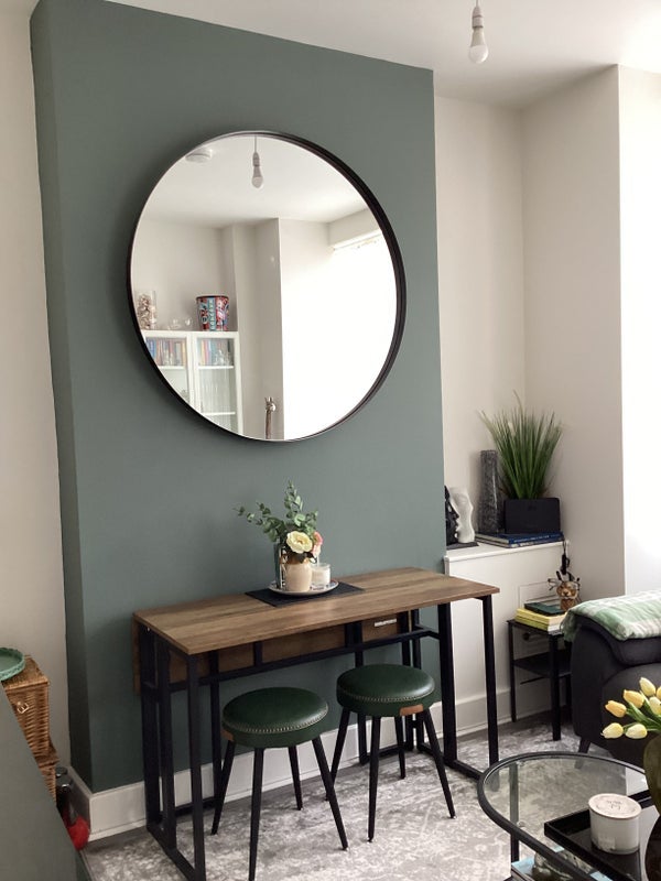Room Lillie Road in Greater London