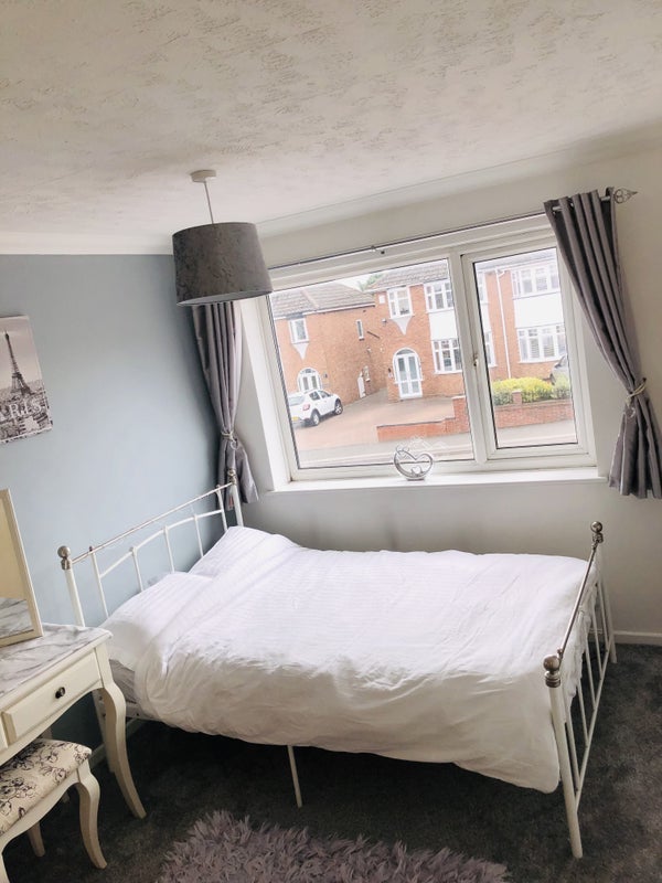 Room Stephens Road in Birmingham