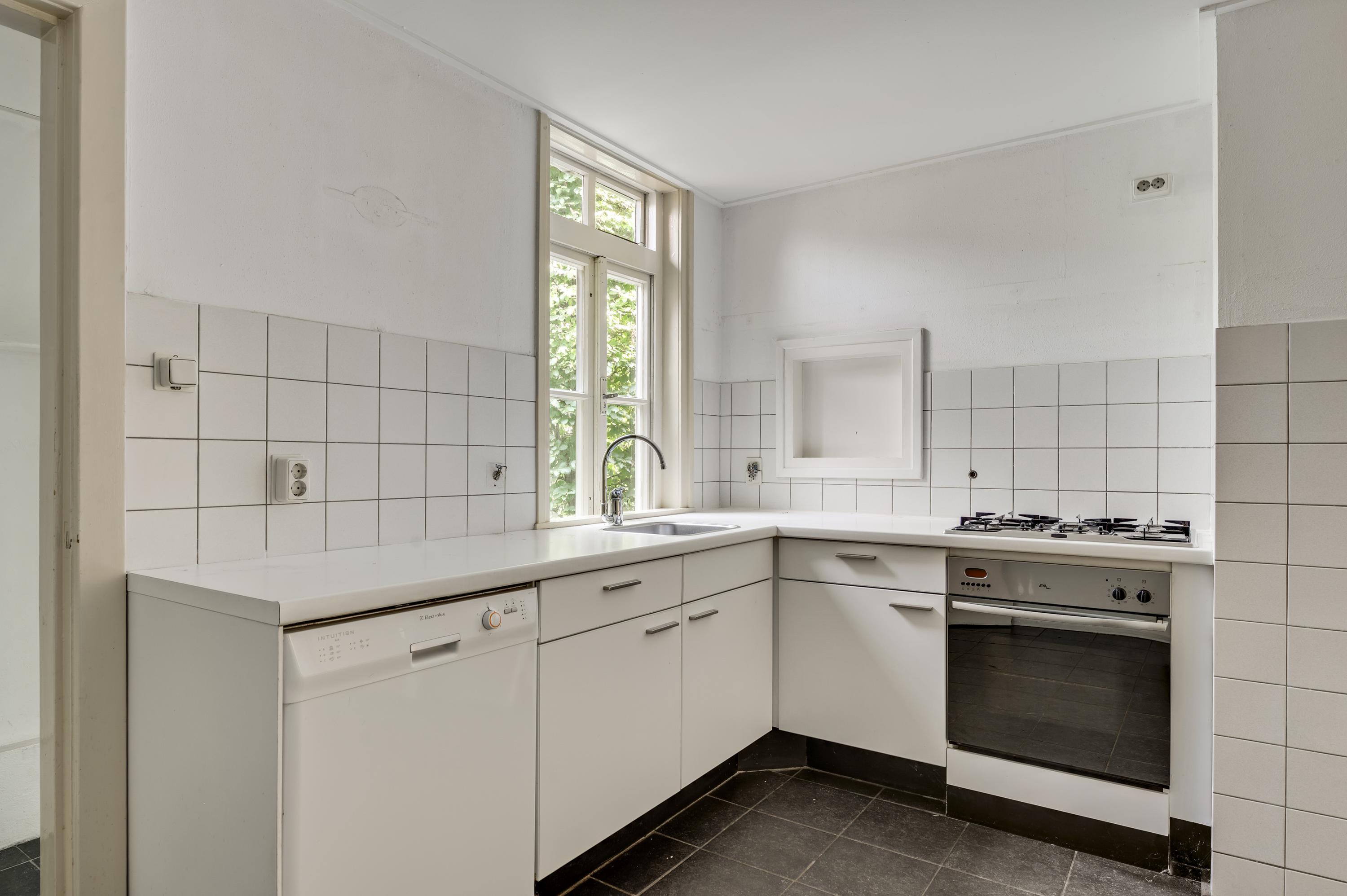 Vrijstaande woning te koop: Molenveldstraat 1, Weert