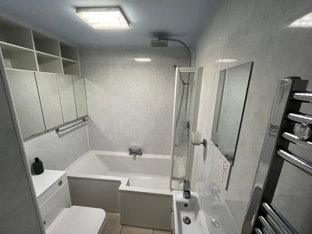 Flat Russet Close in Stewartby
