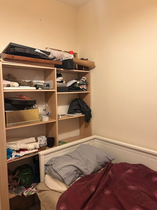 Room Cumberland Road in Greater London