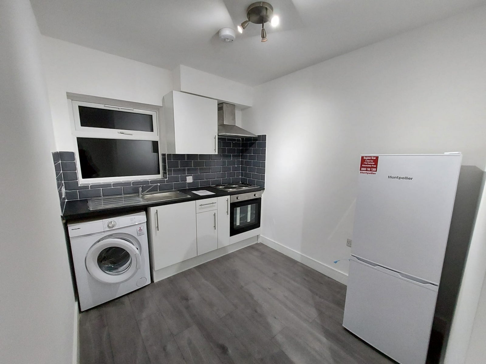 Flat Bromley Road in Greater London