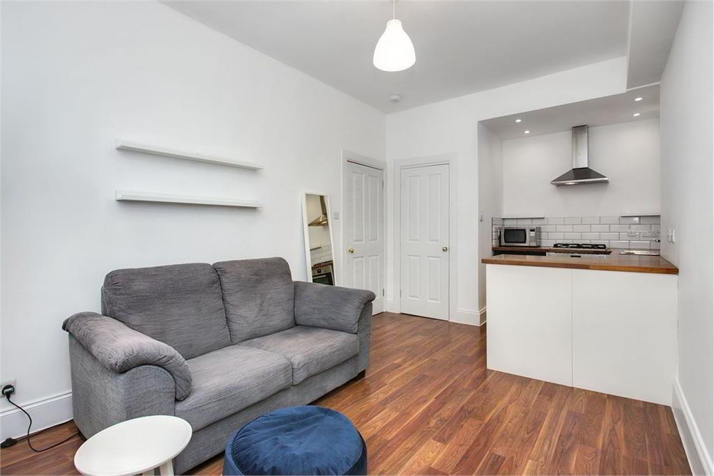 Flat New Mart Road in City of Edinburgh