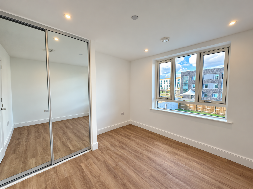 Flat Wiltshire Gardens in Greater London
