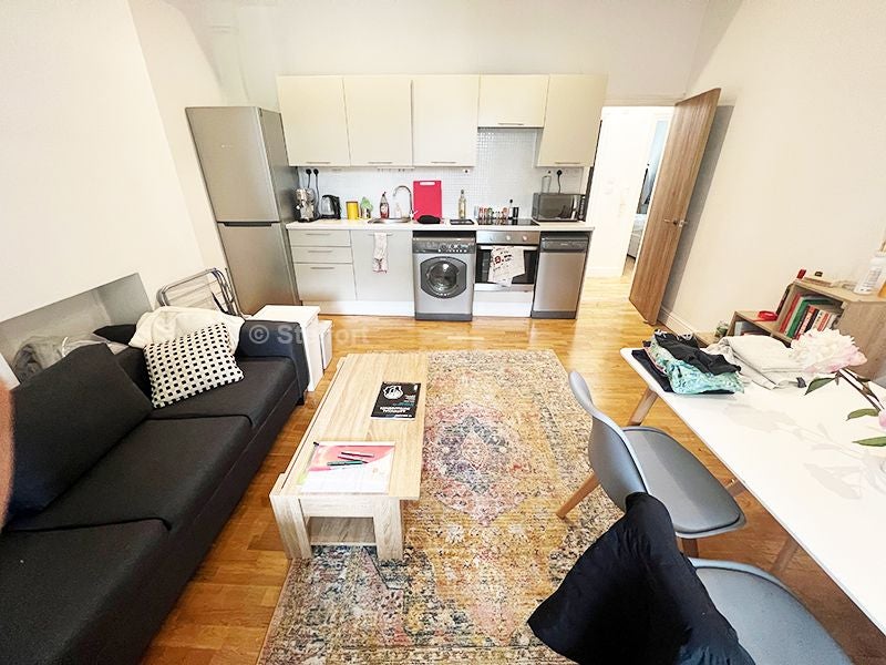 Flat St John's Grove in Greater London