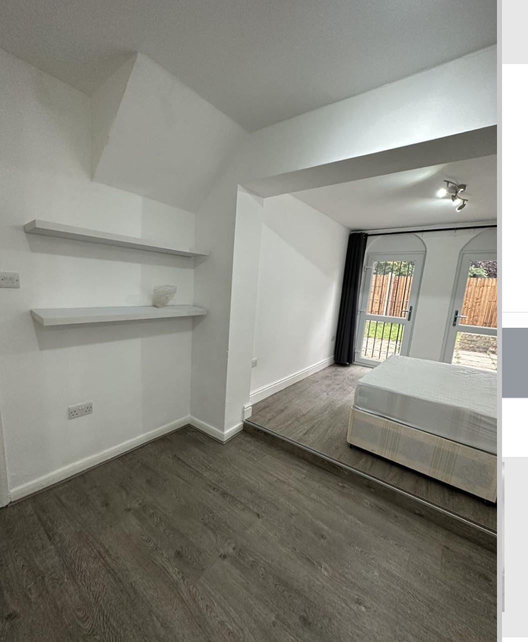 Flat Hungerford Road in Greater London