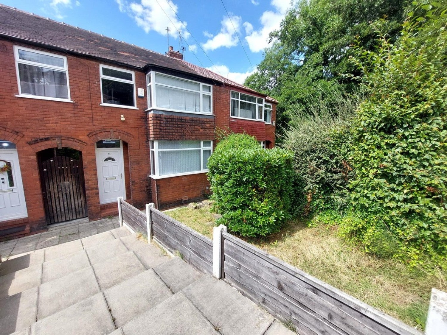 House Hill Lane in Manchester
