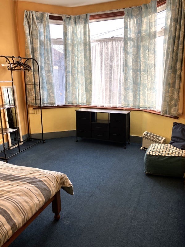 Room Melfort Road in Greater London