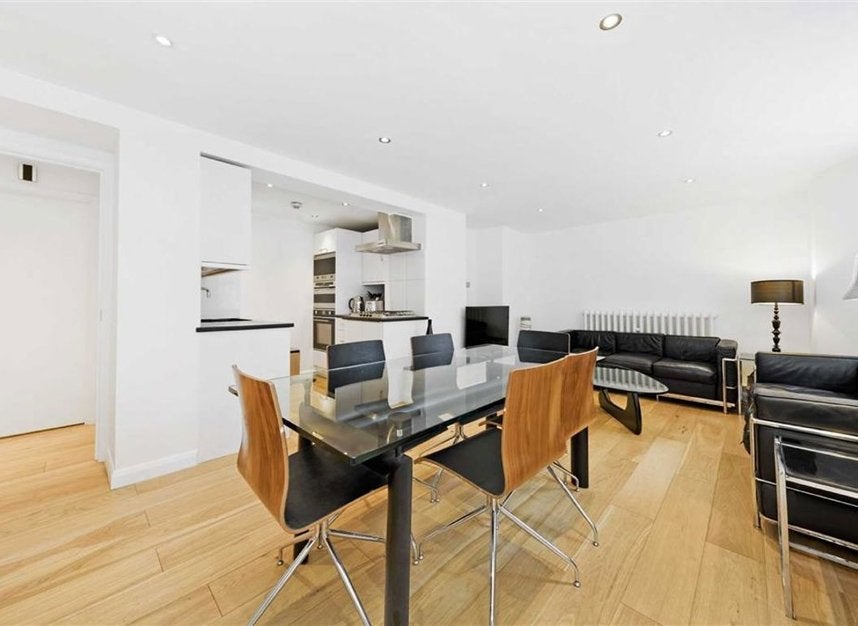 Flat Upper Montagu Street in City of Westminster