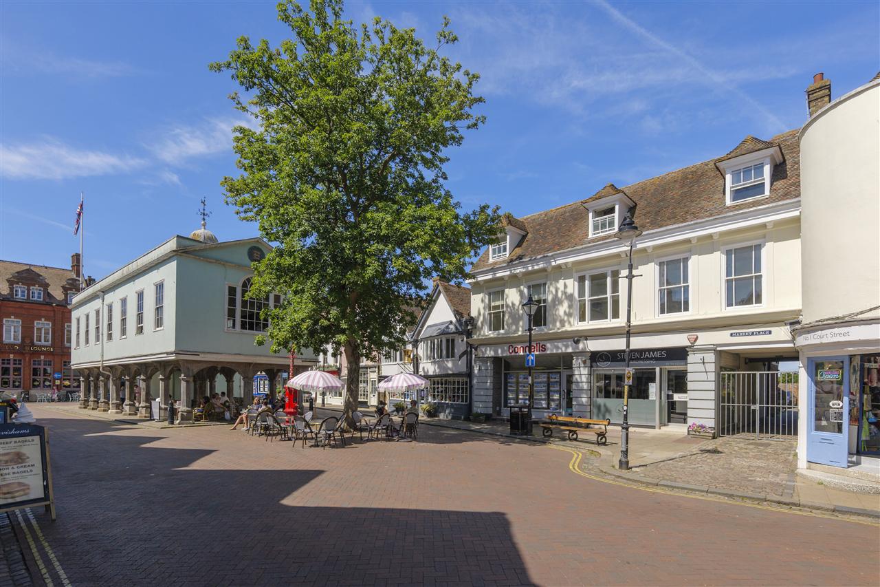 Flat Court Street in Borough of Swale