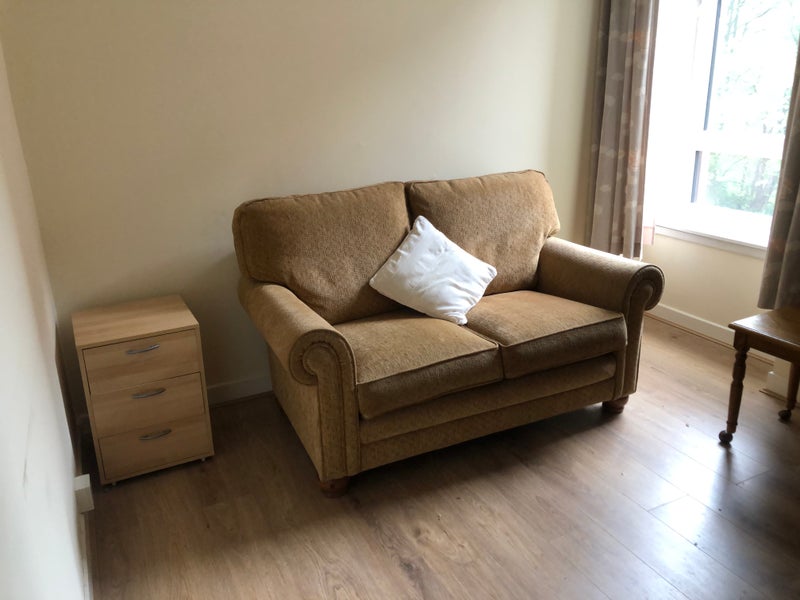 Flat Greenholme Street in Glasgow