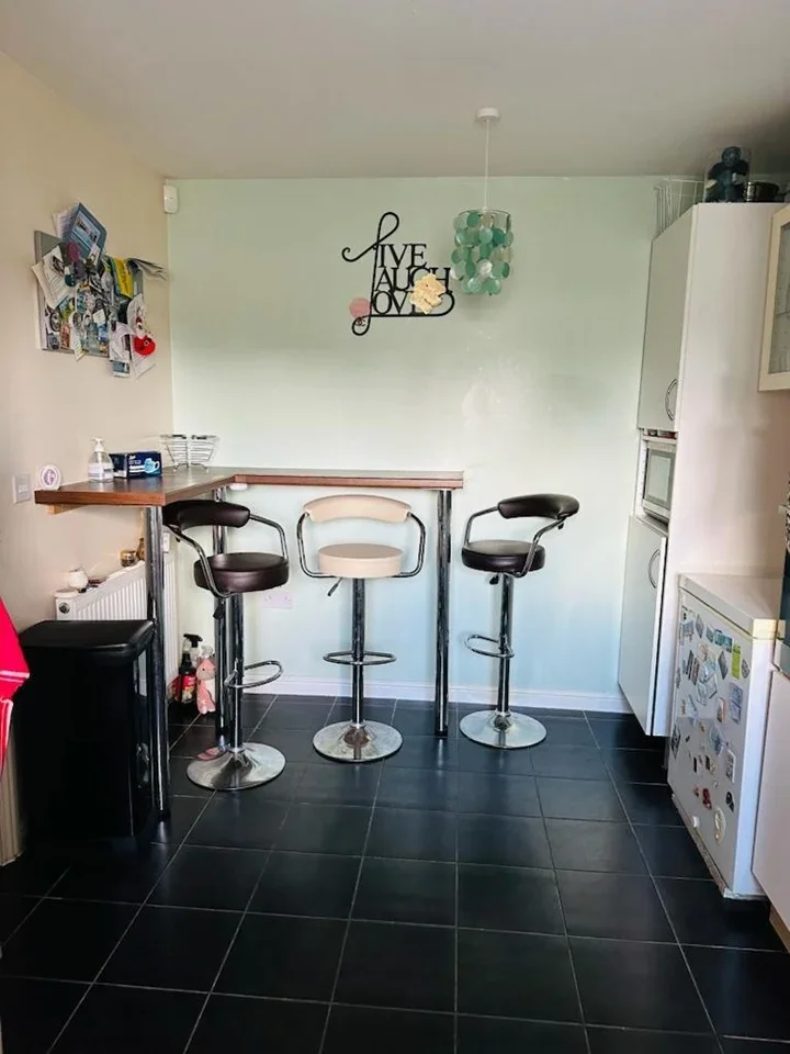 Room Dorney Place in Dartford