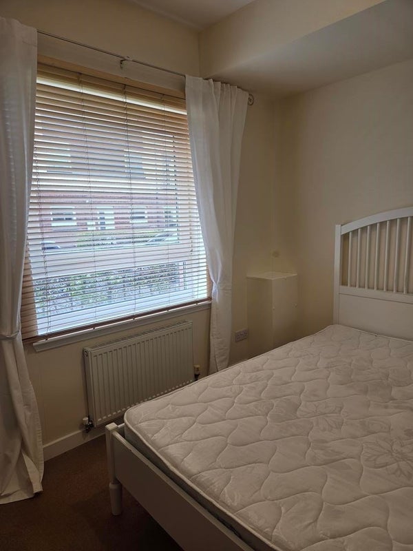 Room New Mart Place in City of Edinburgh