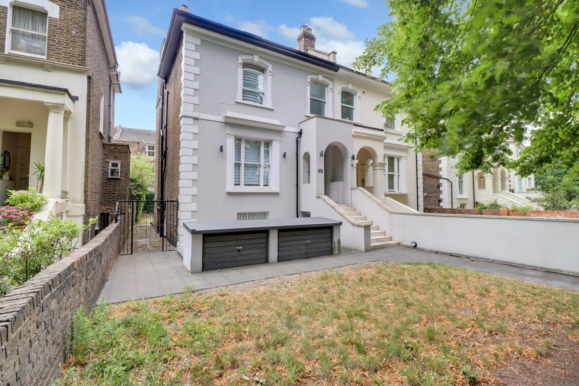 Flat Malvern Road in Greater London