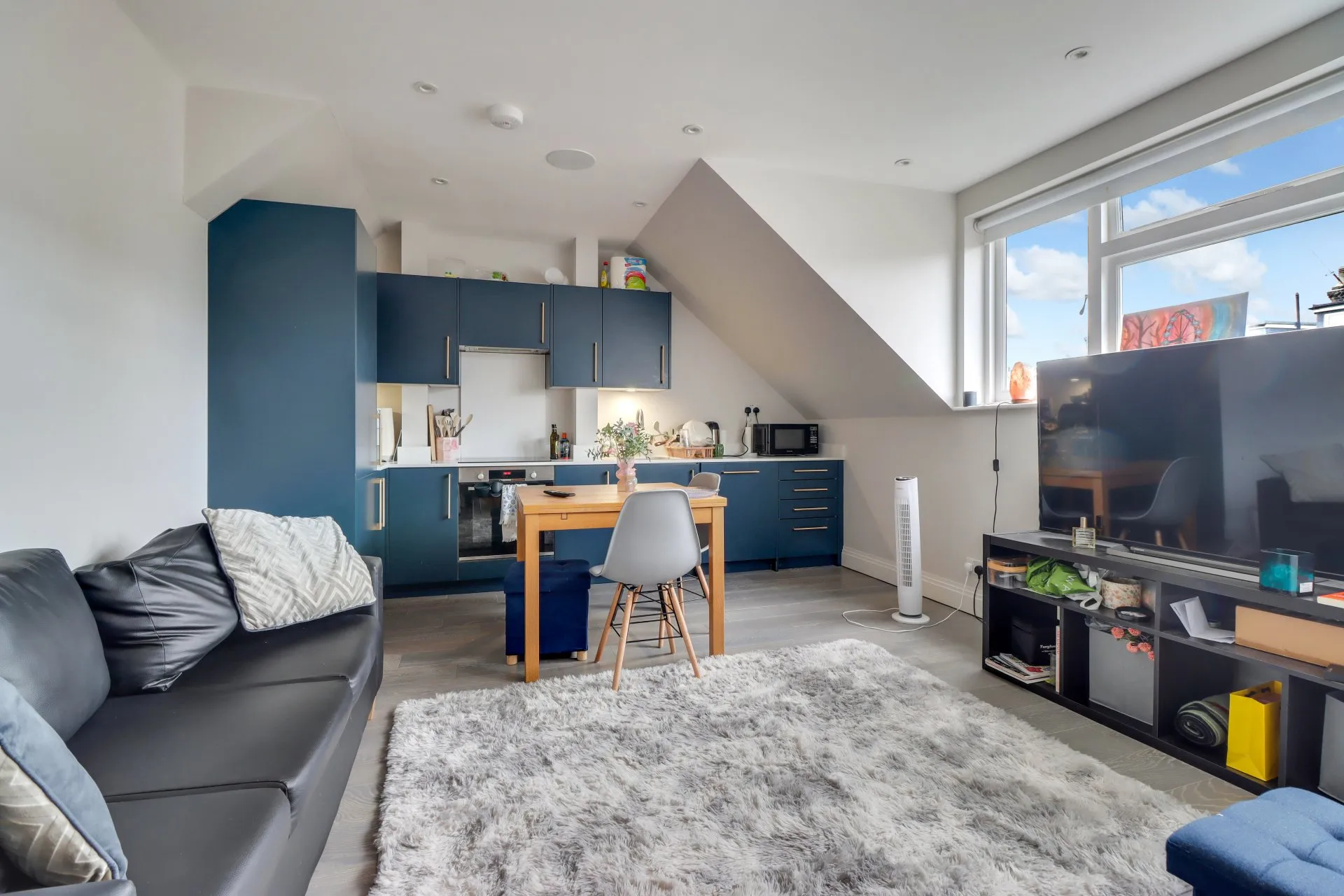 Flat Malvern Road in Greater London
