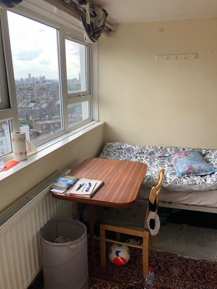 Flat Kilburn High Road in Greater London