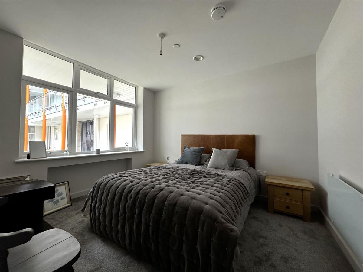 Flat Calverley Street in Tunbridge Wells