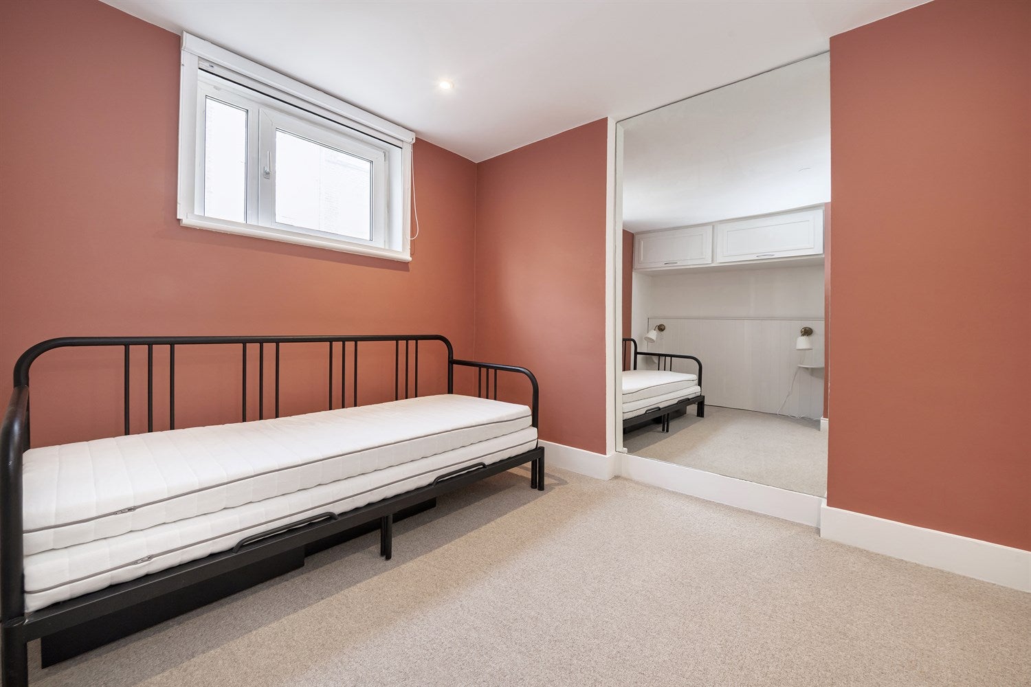 Flat St Luke's Mews in Greater London