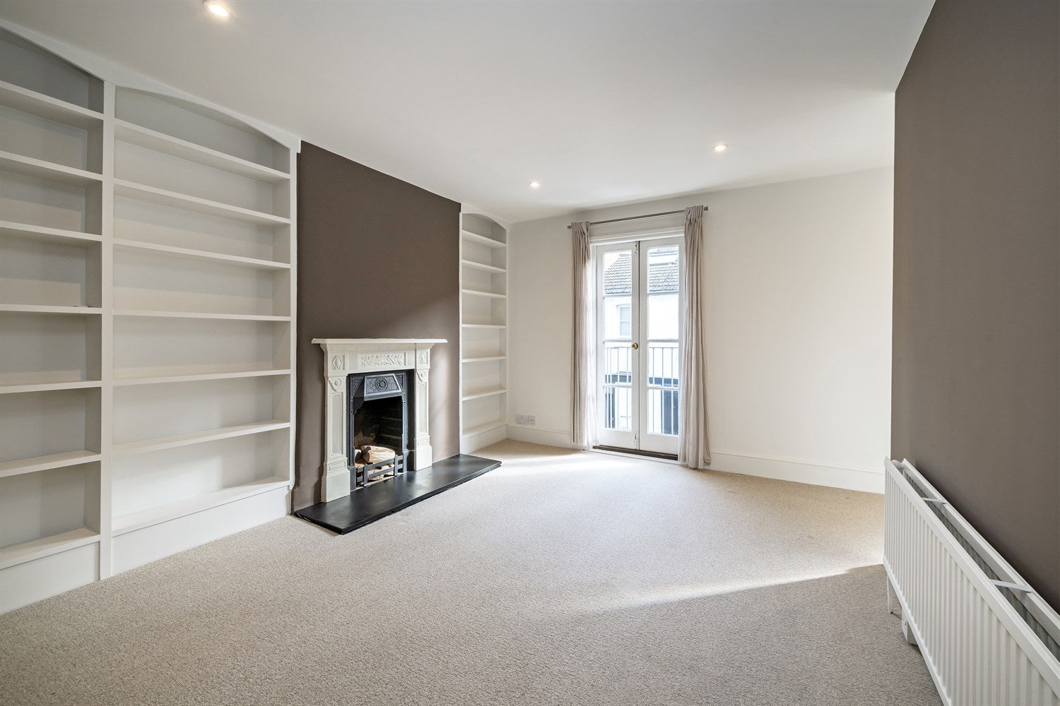 Flat St Luke's Mews in Greater London