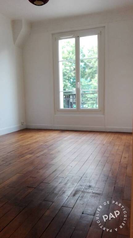 Flat Rue Antoinette Fouque in Paris