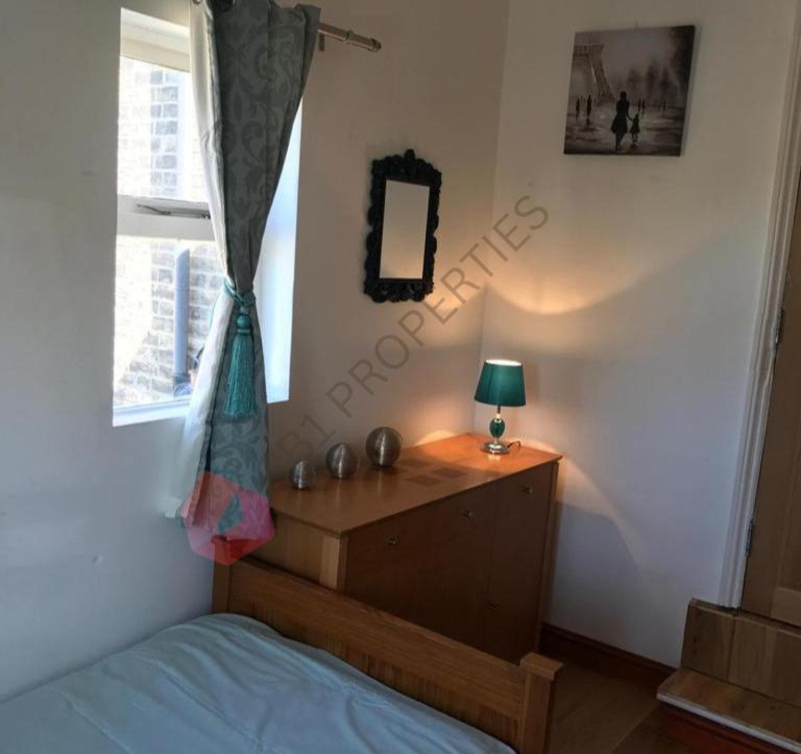 Room St Barnabas Road in Cambridge