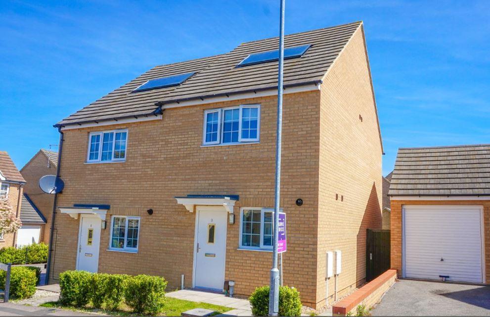 House Carlisle Close in Corby