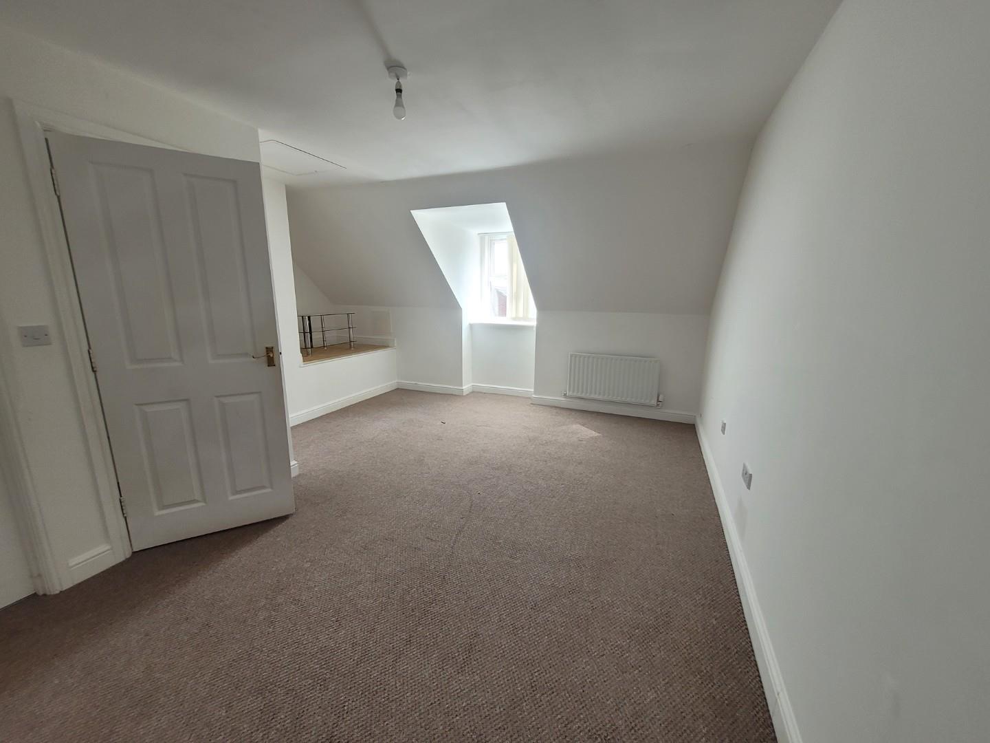 House Carlisle Close in Corby