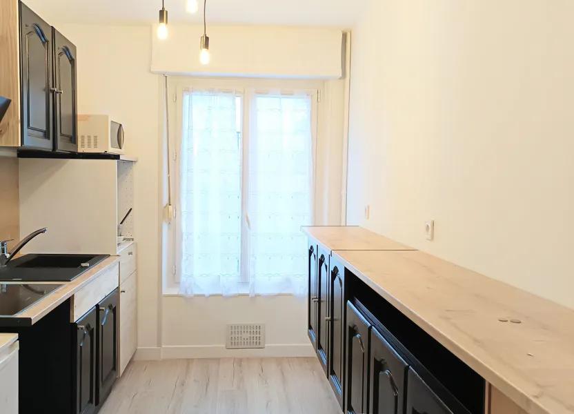 Appartement Rue Raymond Poincaré à Reims