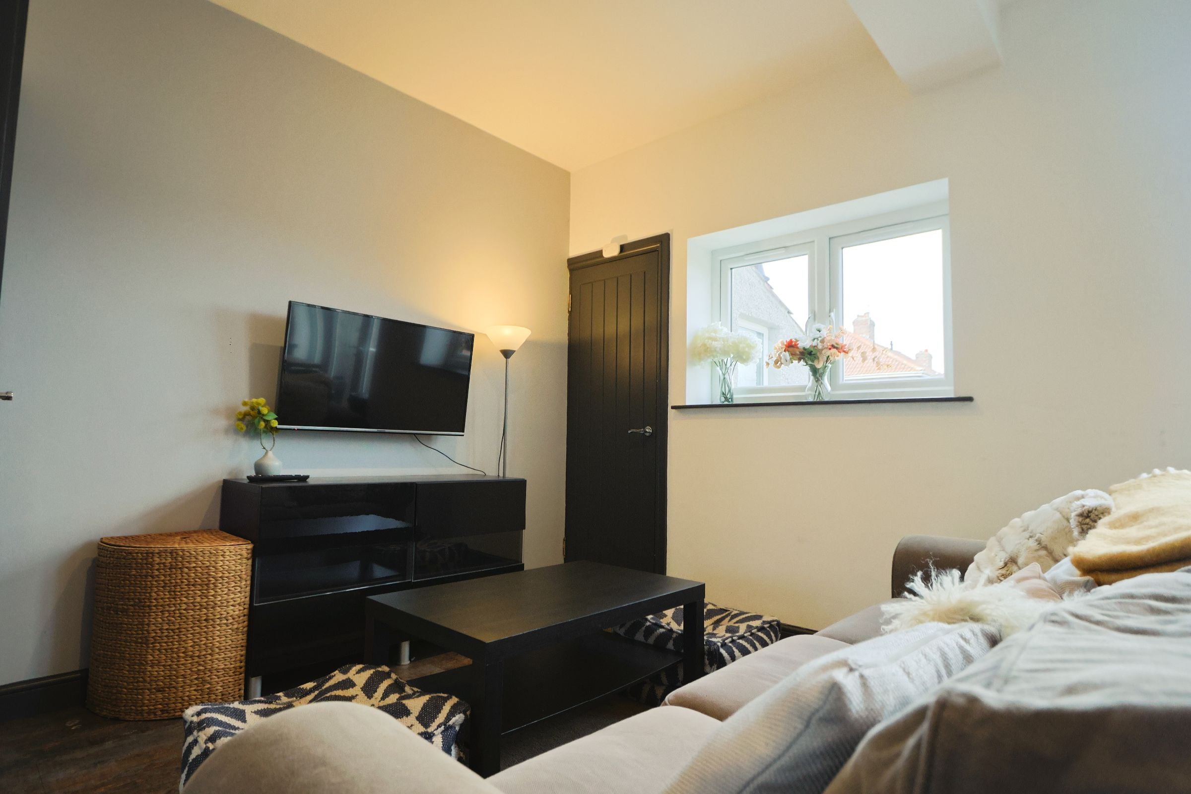 Flat Southmead Road in Bristol