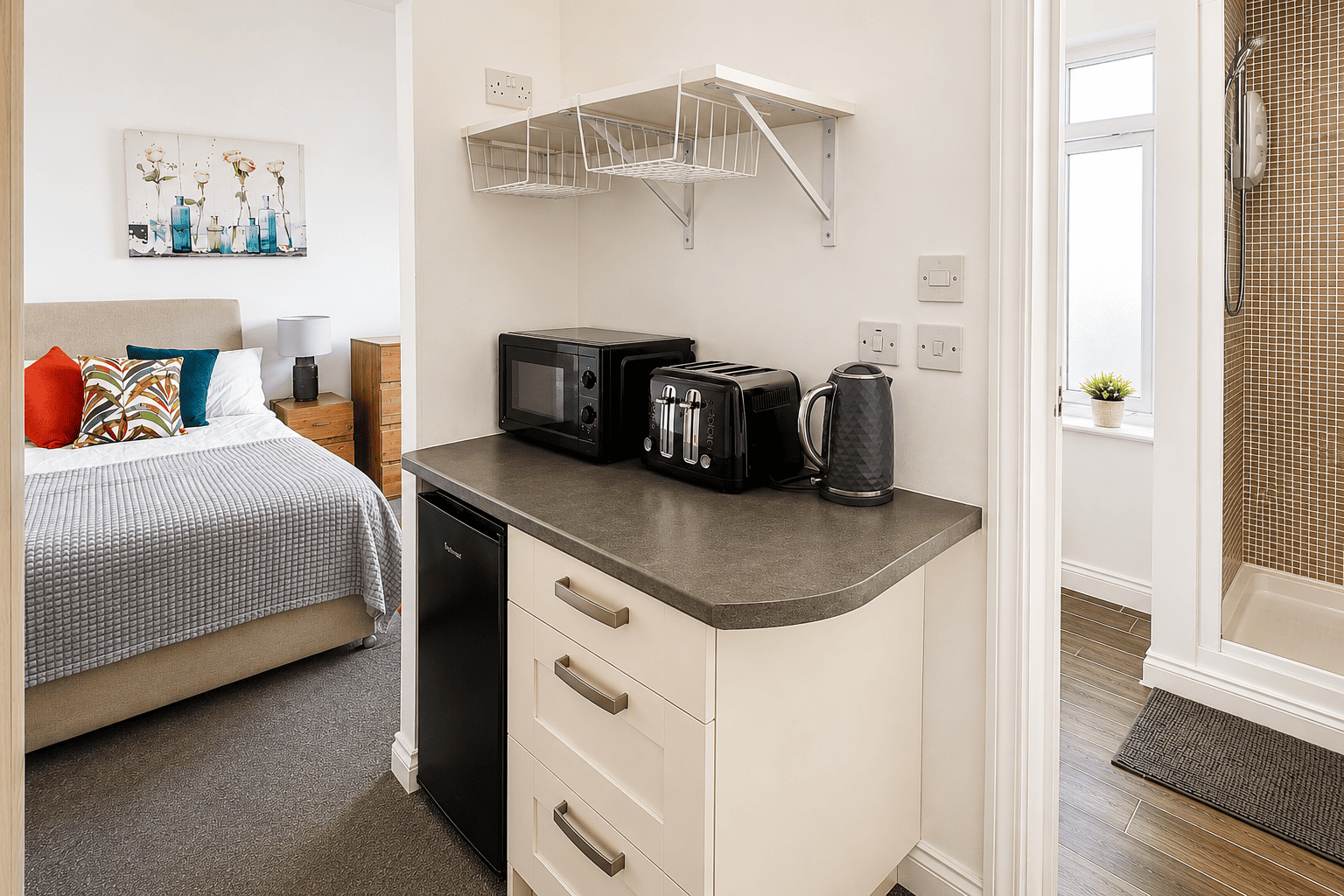 Room Coronation Road in Bristol