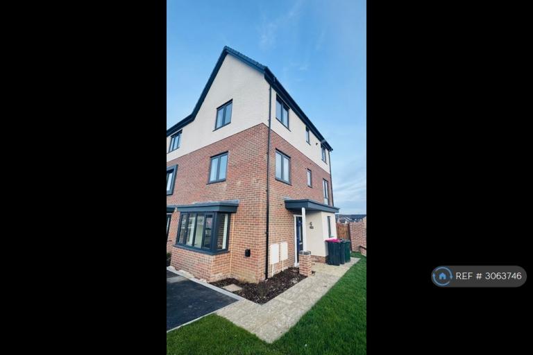 Room Hawes Way in Rotherham