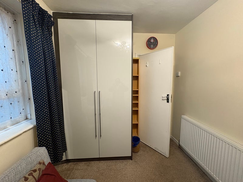 Room Ullathorne Road in Greater London