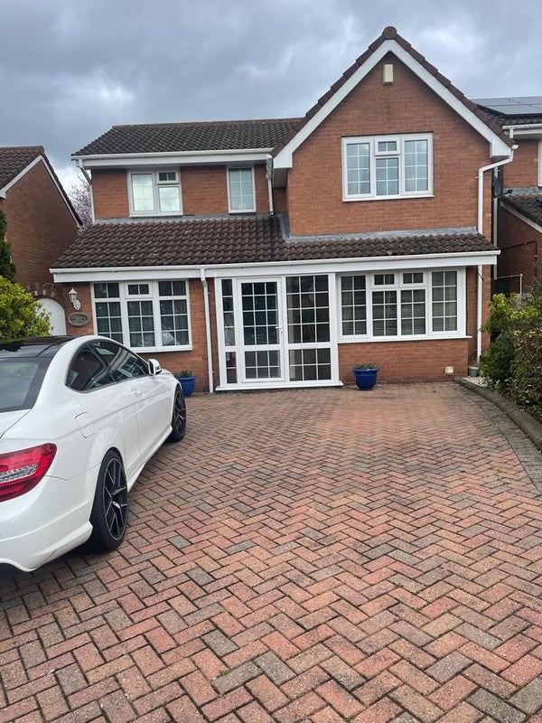 Room Damson Drive in Telford